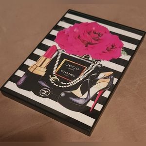 Ladyilly 5"x7" Framed Wall Art